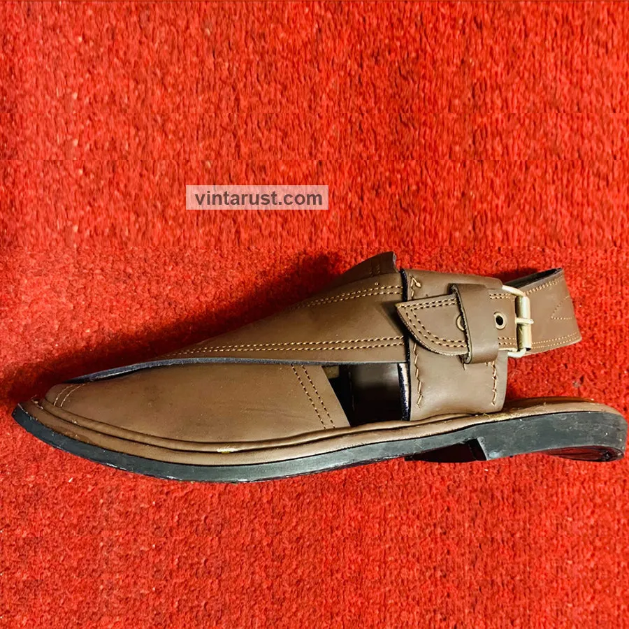 Handmade Brown Leather Kaptaan Men's Chappal