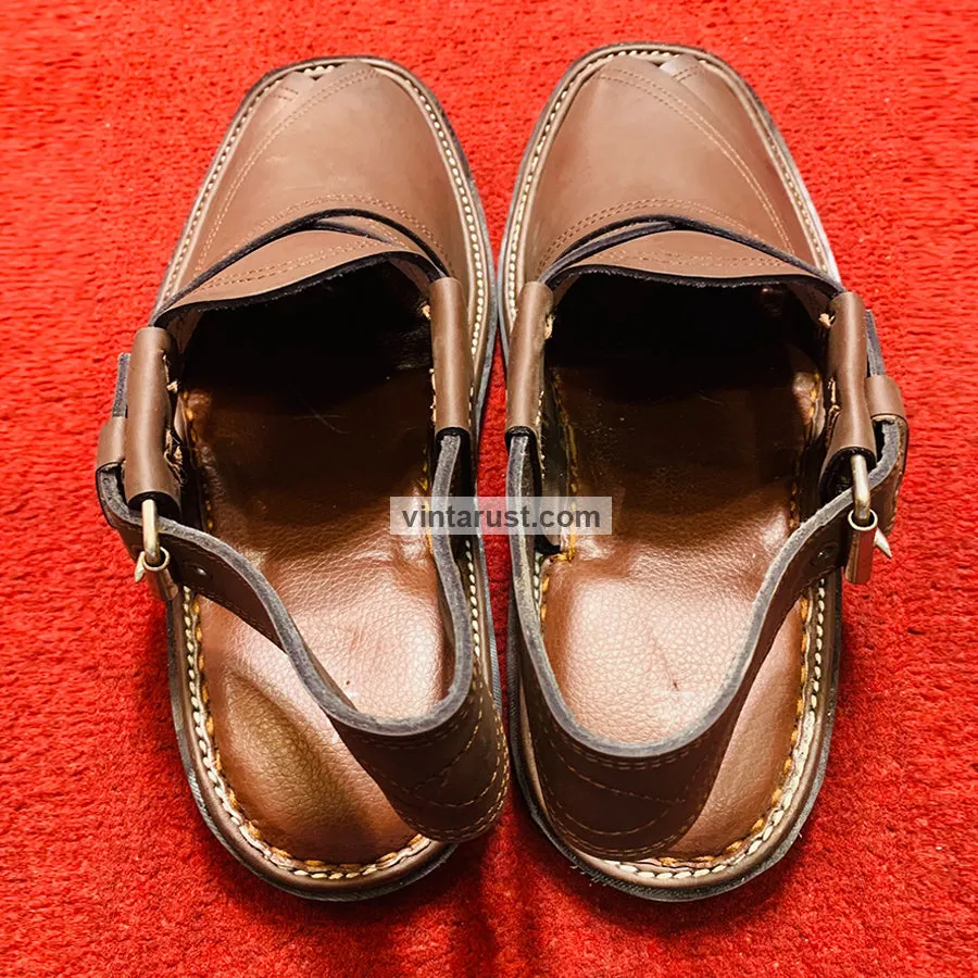 Handmade Brown Leather Kaptaan Men's Chappal