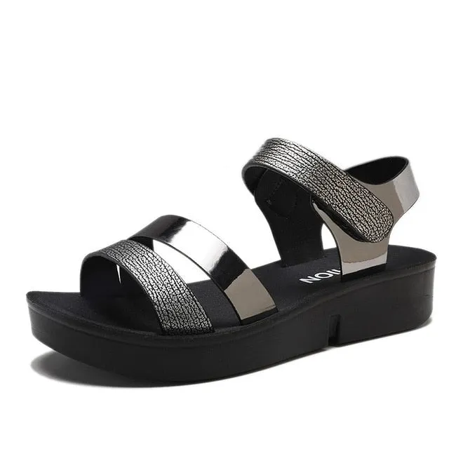 High Quality Summer Women Sandals Comfortable Leather Flat Comfort Lady Shoes Golden Punk Sandalias