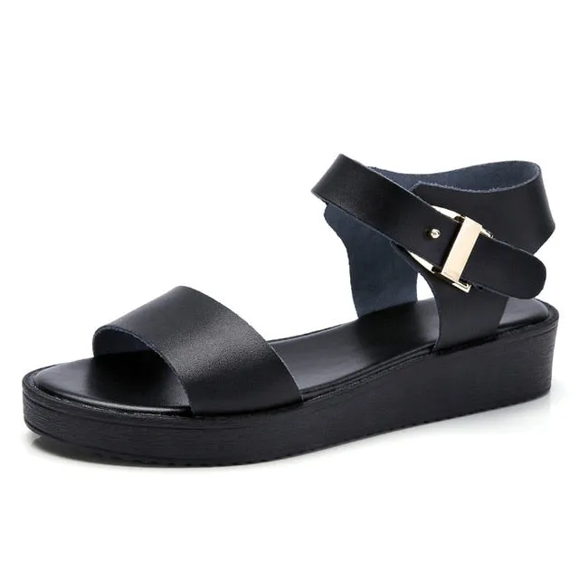 High Quality Summer Women Sandals Comfortable Leather Flat Comfort Lady Shoes Golden Punk Sandalias