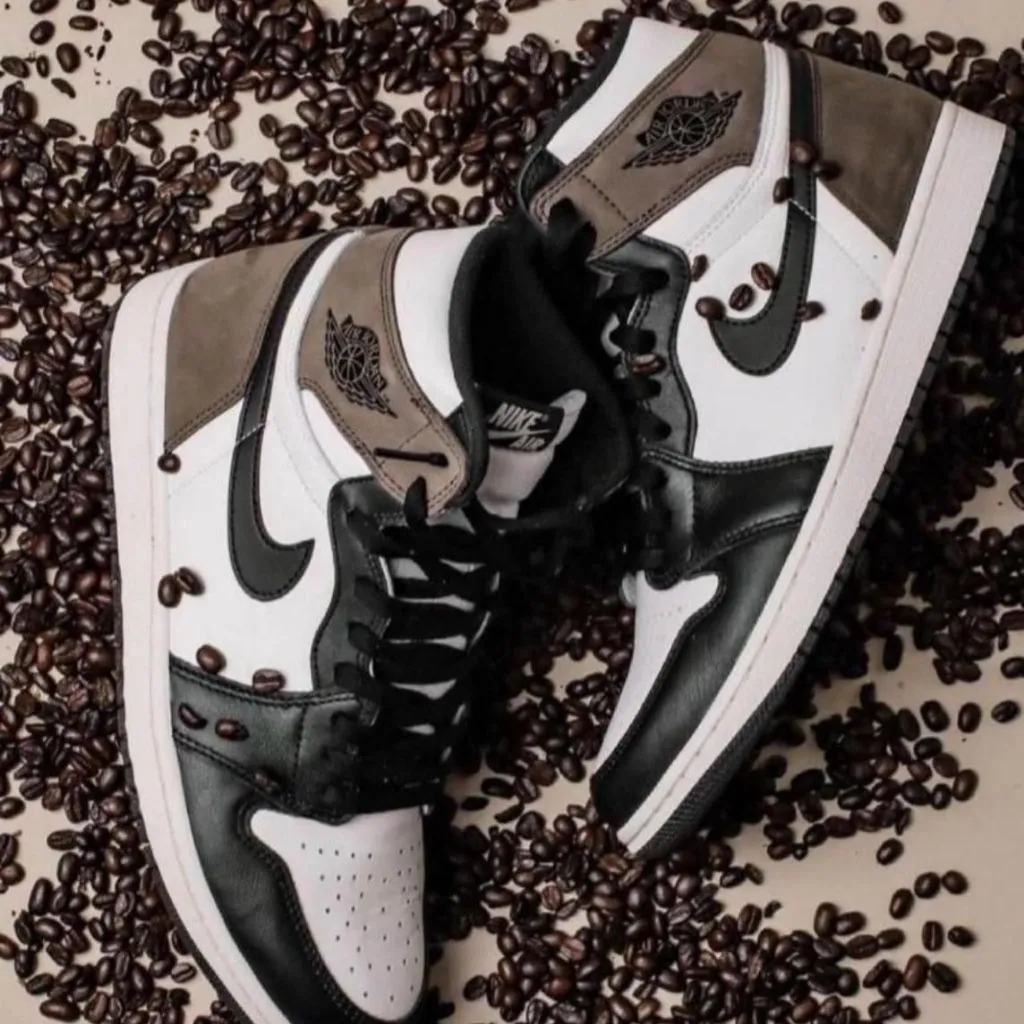 Jordan 1 Retro High Chicago Sneakers Shoes For Men