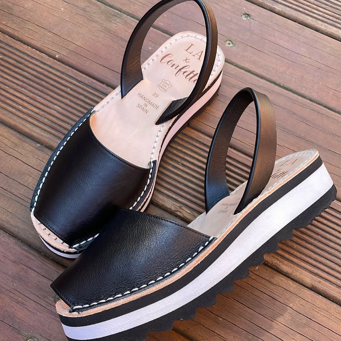 LA x Confetti Brooklyn Flatform Black