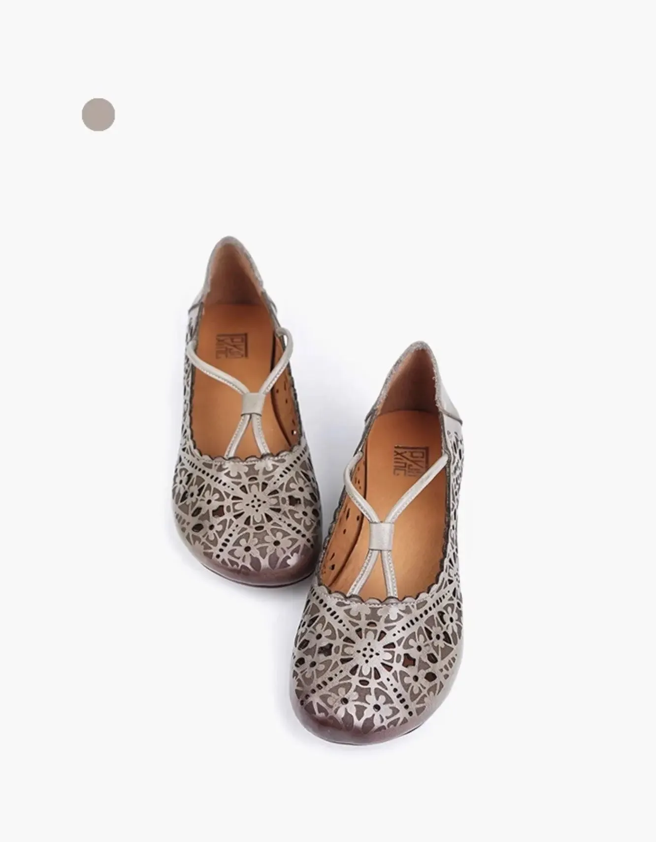 Real Leather Hand-carved Flat Shoes