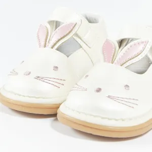 RETIRED - Wee Squeak Bunny Pearl Shoes