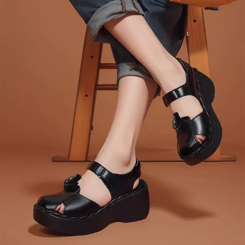 Retro Leather Ankle Strappy Sandals Handmade Closed Toe in Black