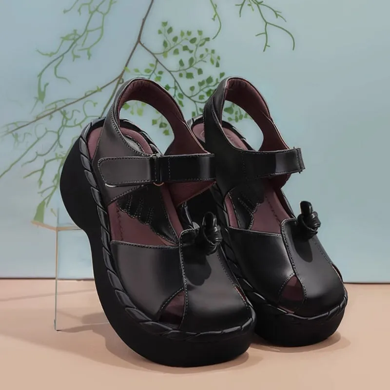 Retro Leather Ankle Strappy Sandals Handmade Closed Toe in Black