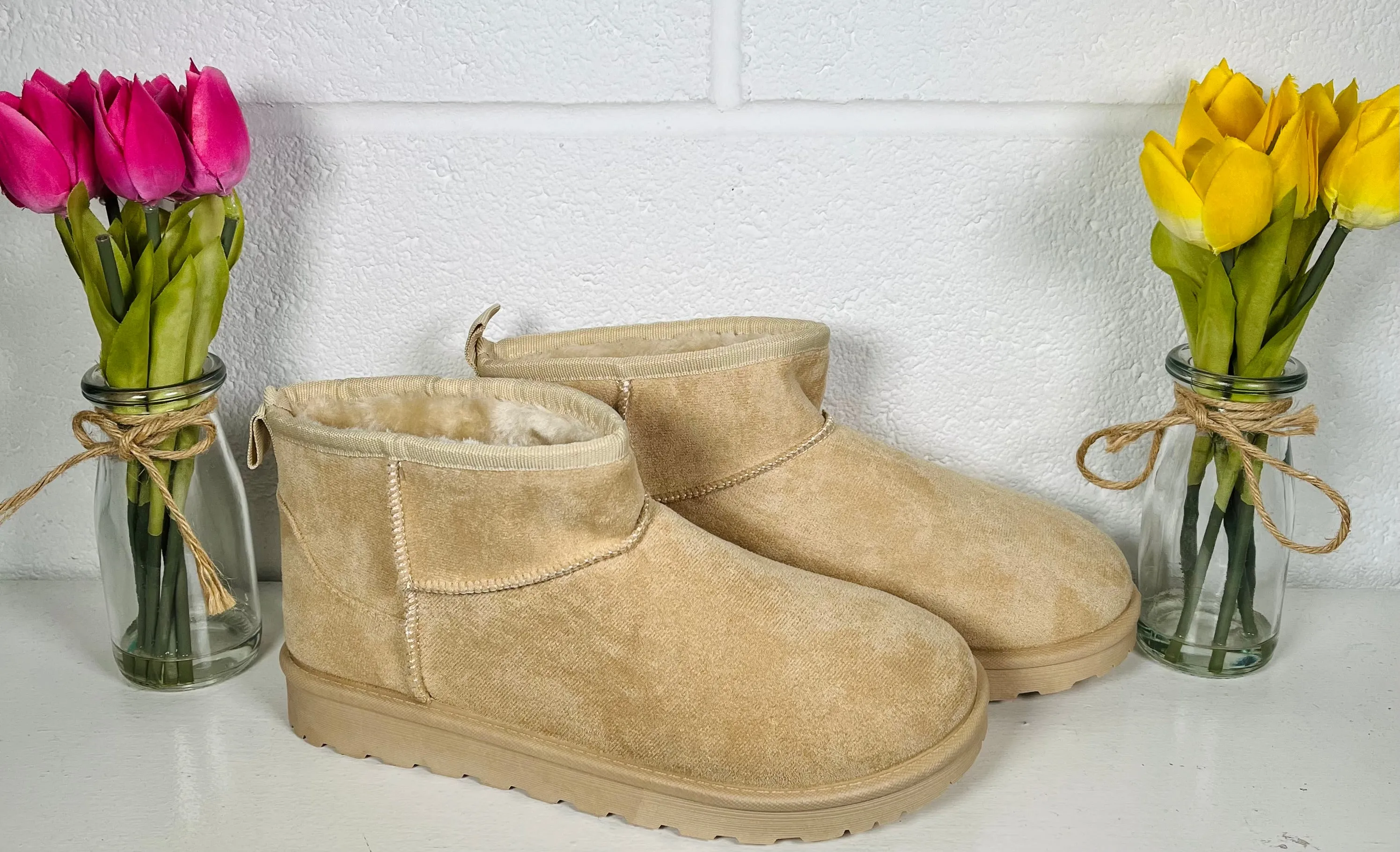 Sedona Snuggle Boots - Natural